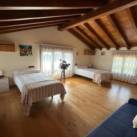 Casa Con Jacuzzi בית נופש *
